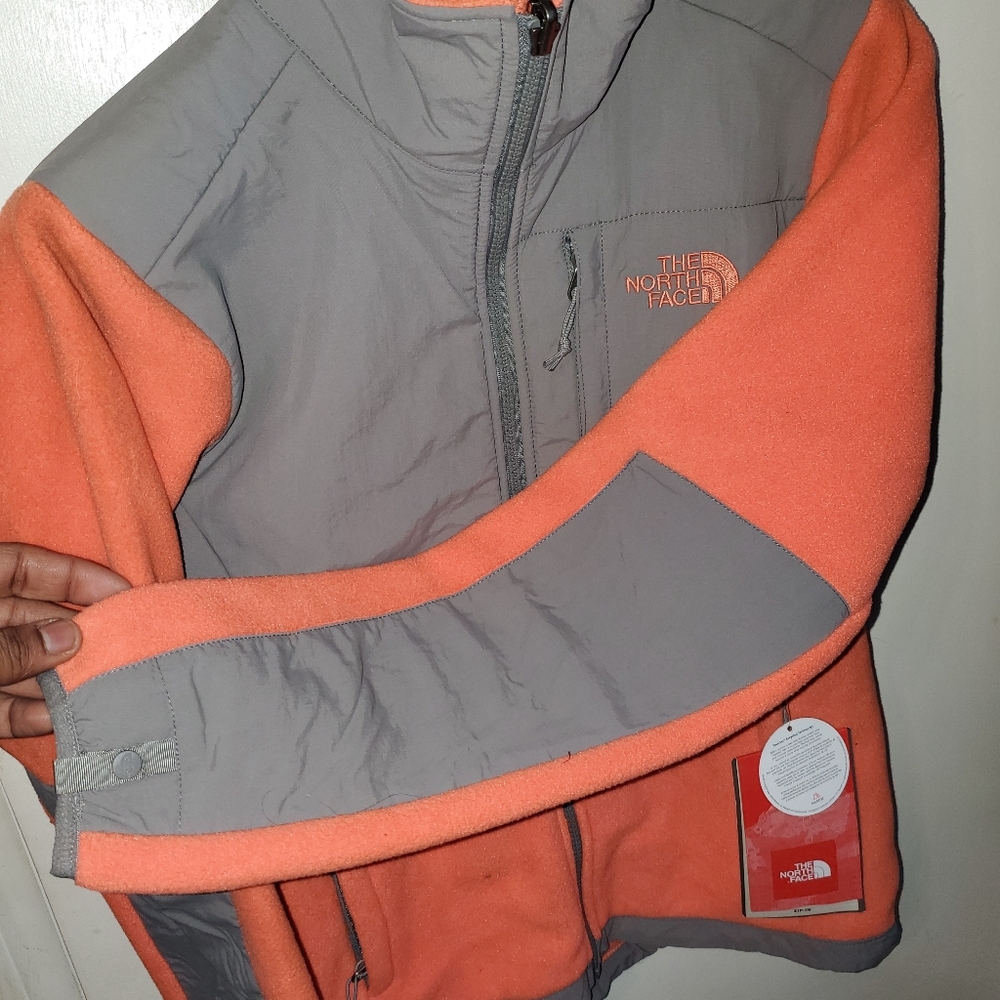 Northface - Picture 3 of 5